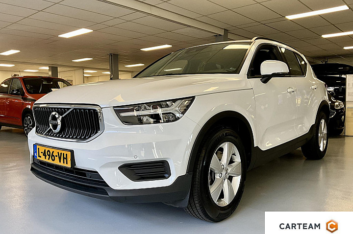 Volvo XC40 1.5 T2 Momentum Core ** RIJKLAARPRIJS **